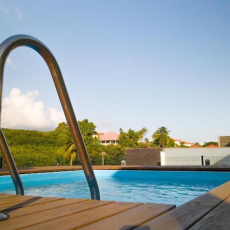 Studio Avec Piscine, A 3 Minutes A Pied Des Plages Sainte-Anne Kültér fotó